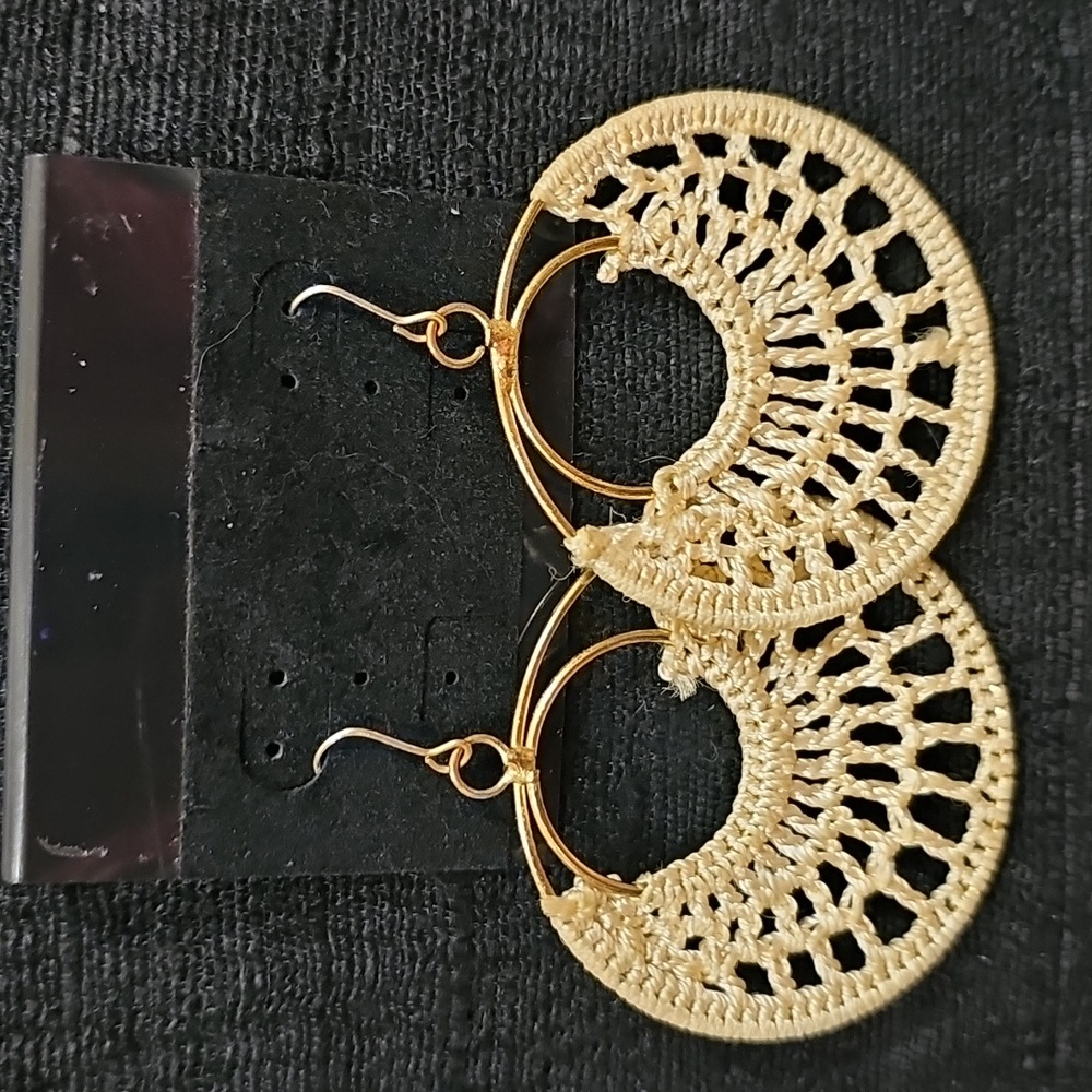 Crochet vintage boho earrings - Picture 2 of 2